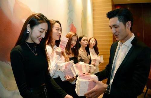 女博士前夫爆料视频播放,揭秘婚姻背后的真相 第1张 女博士前夫爆料视频播放,揭秘婚姻背后的真相 第1张